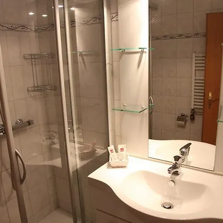 & Storchennest 3* Gross Quassow